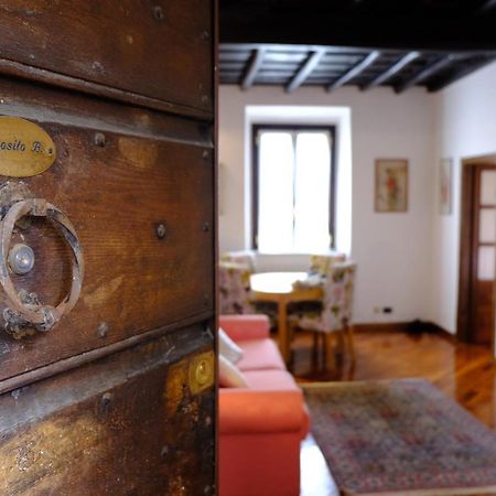 רומא Hostme Colosseum Apartment מראה חיצוני תמונה