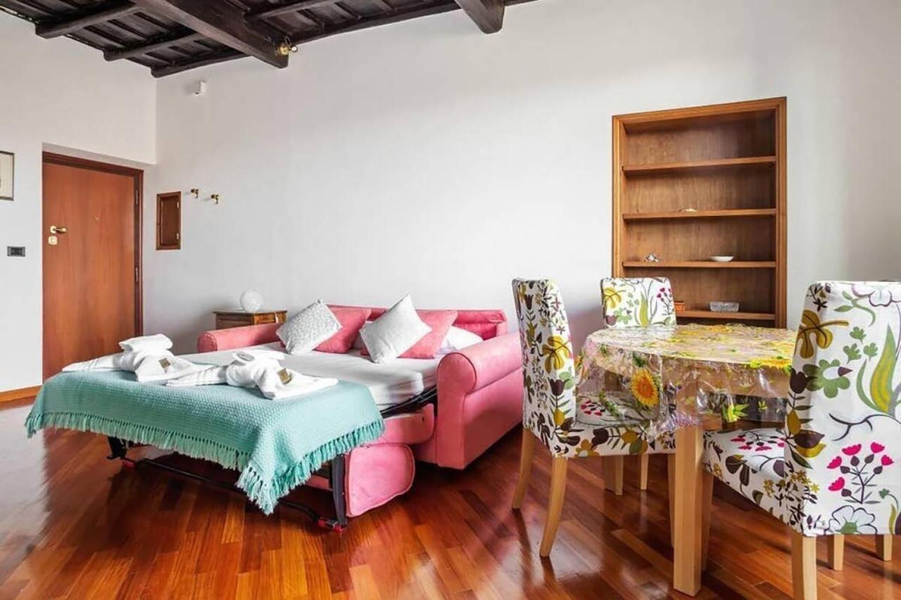 רומא Hostme Colosseum Apartment מראה חיצוני תמונה