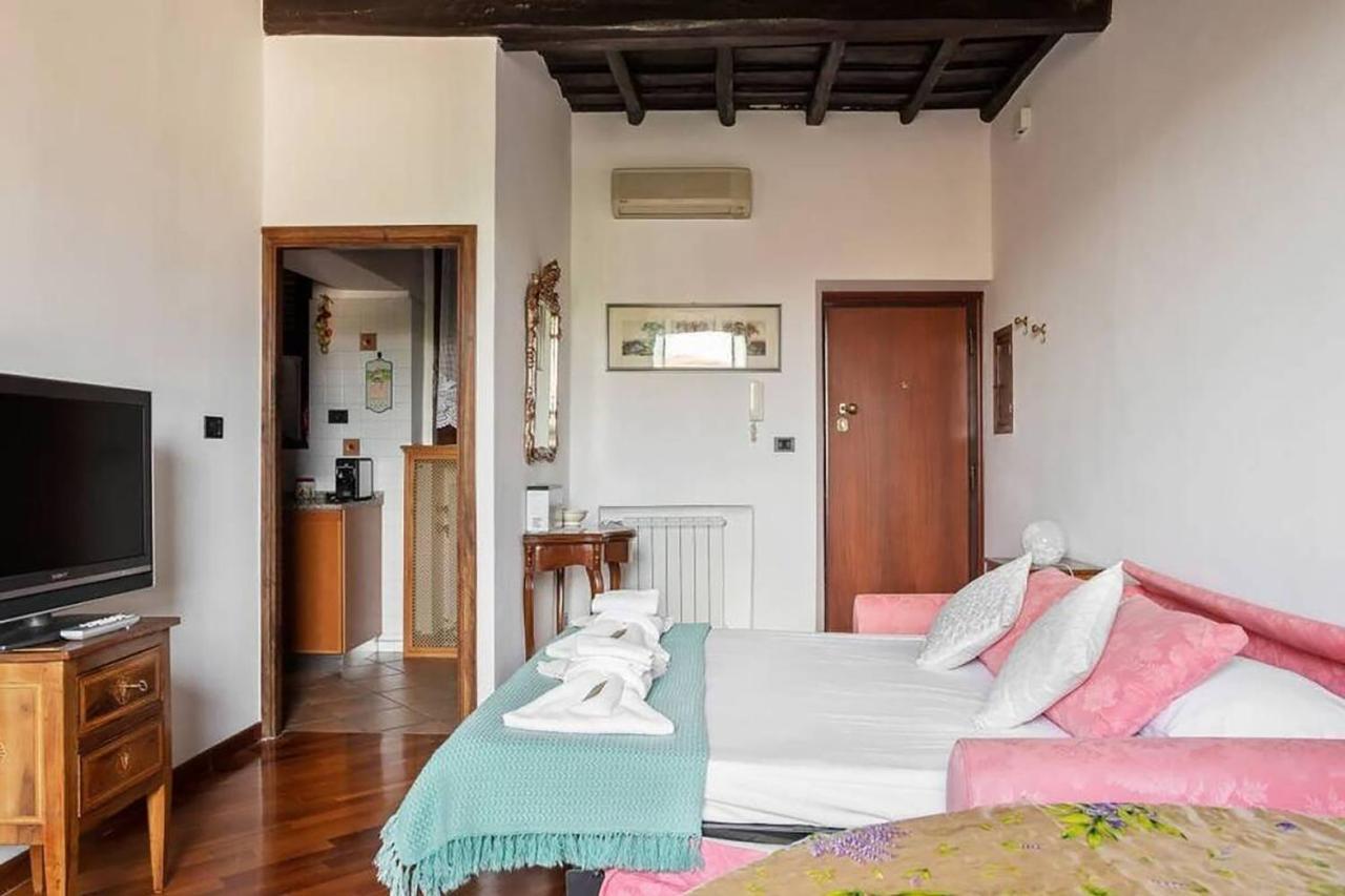 רומא Hostme Colosseum Apartment מראה חיצוני תמונה